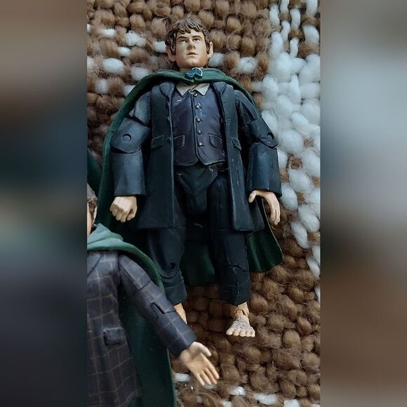 VINTAGE LORD OF THE RINGS Three FIGURINES  2003 - Picture 3 of 12